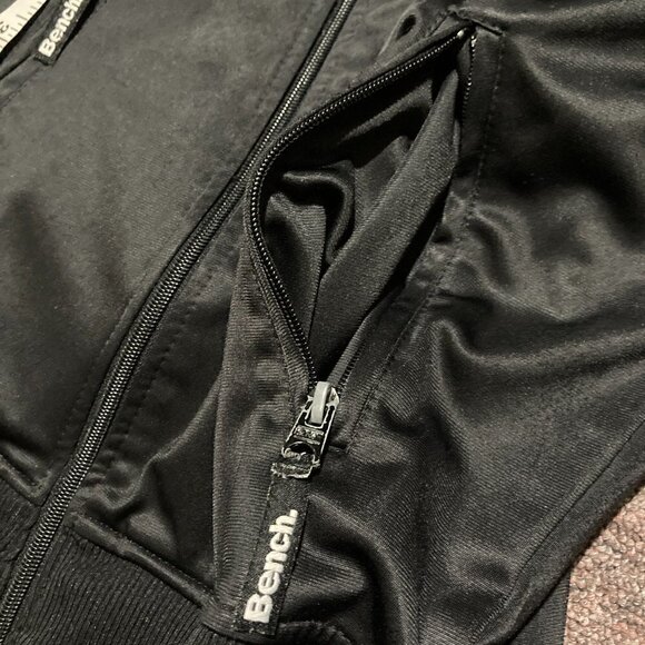 Bench Full Zip Track Jacket Embroidered Spellout Black Grey Zipper Pockets Small - Picture 5 of 13